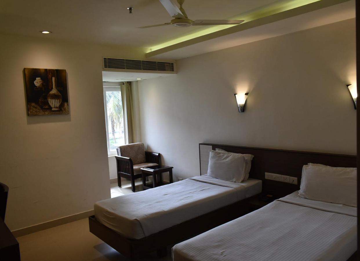 Hotel South Regency, Ernakulam Kochi Zewnętrze zdjęcie