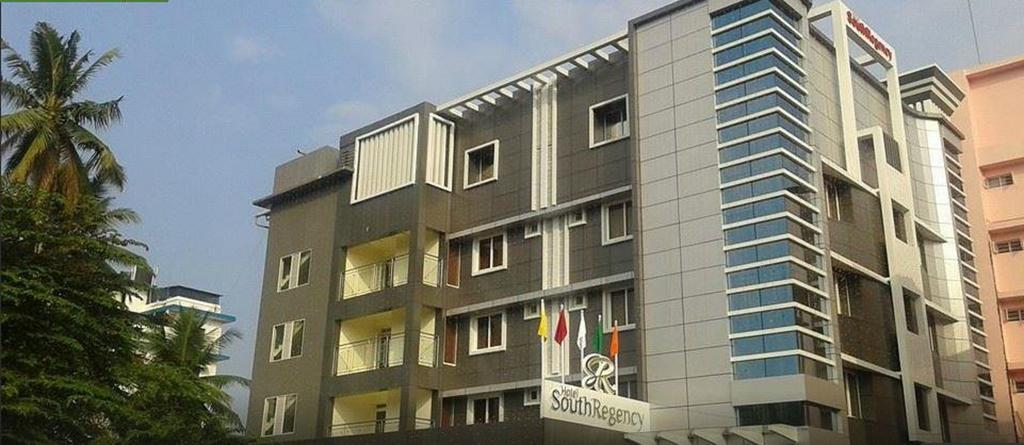 Hotel South Regency, Ernakulam Kochi Zewnętrze zdjęcie