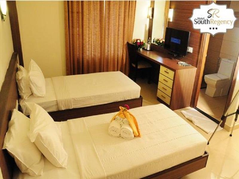 Hotel South Regency, Ernakulam Kochi Zewnętrze zdjęcie